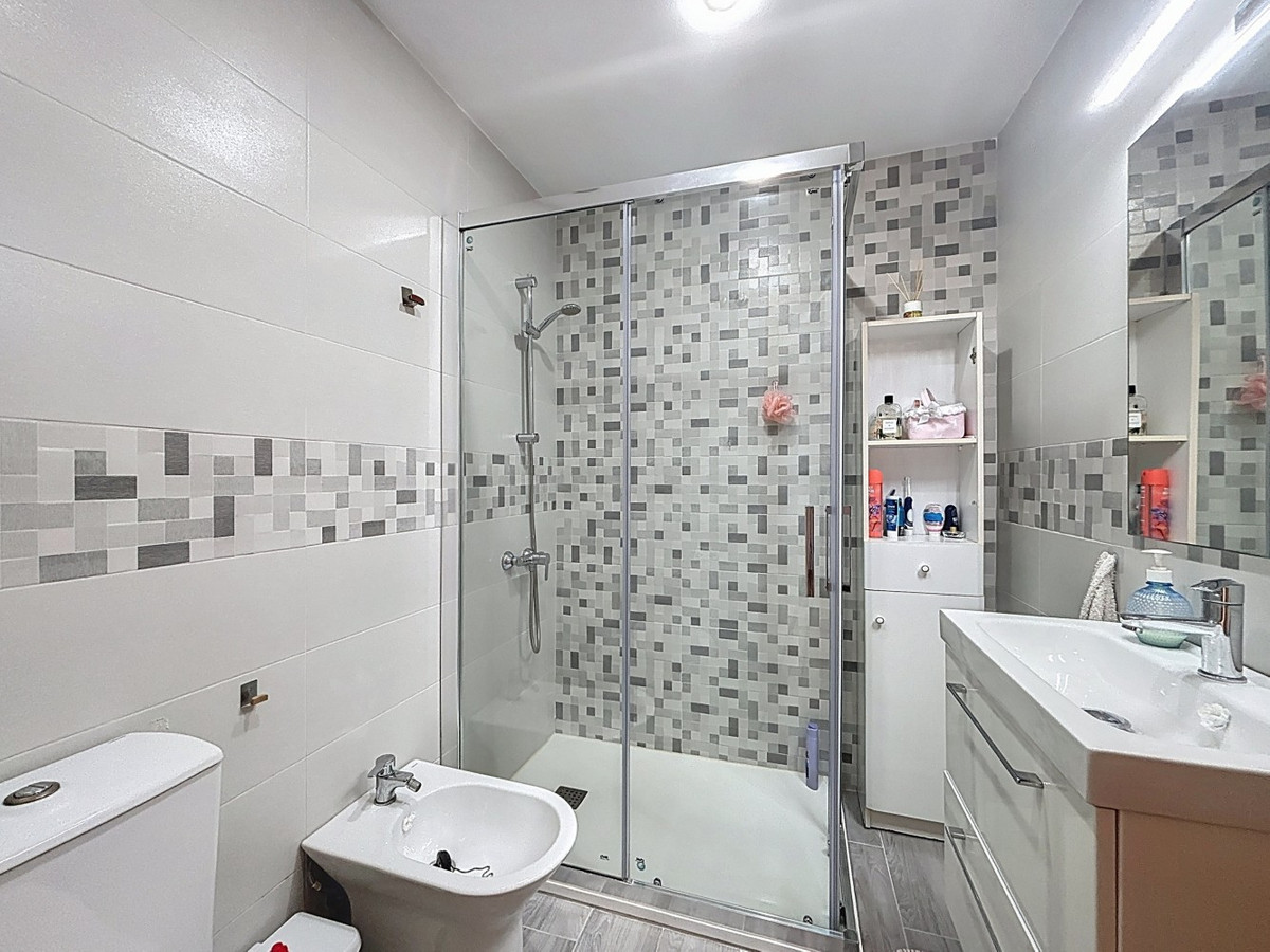 3 Bed Apartment for sale in Vélezmálaga Costa Del Sol East, Málaga, Spain