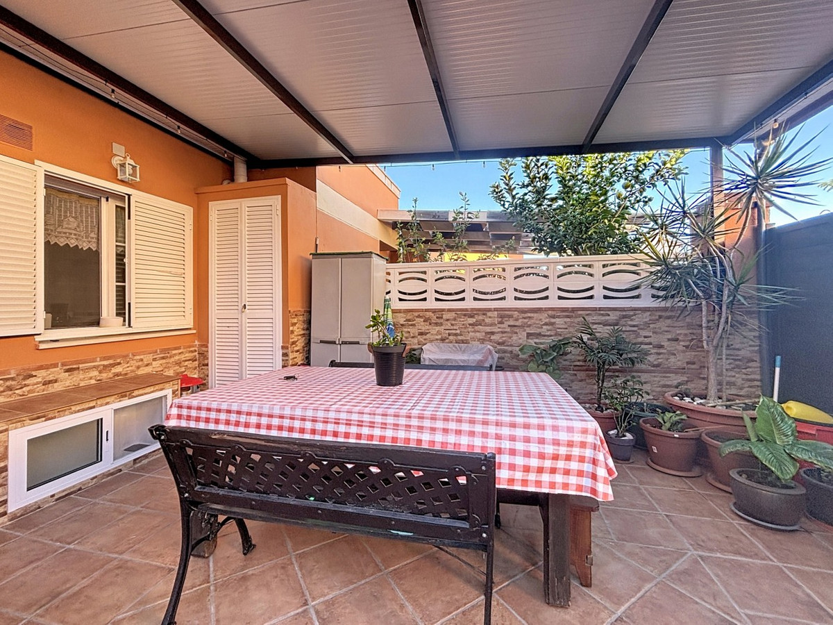 3 Bed Apartment for sale in Vélezmálaga Costa Del Sol East, Málaga, Spain