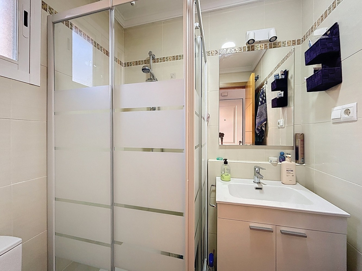 3 Bed Apartment for sale in Vélezmálaga Costa Del Sol East, Málaga, Spain