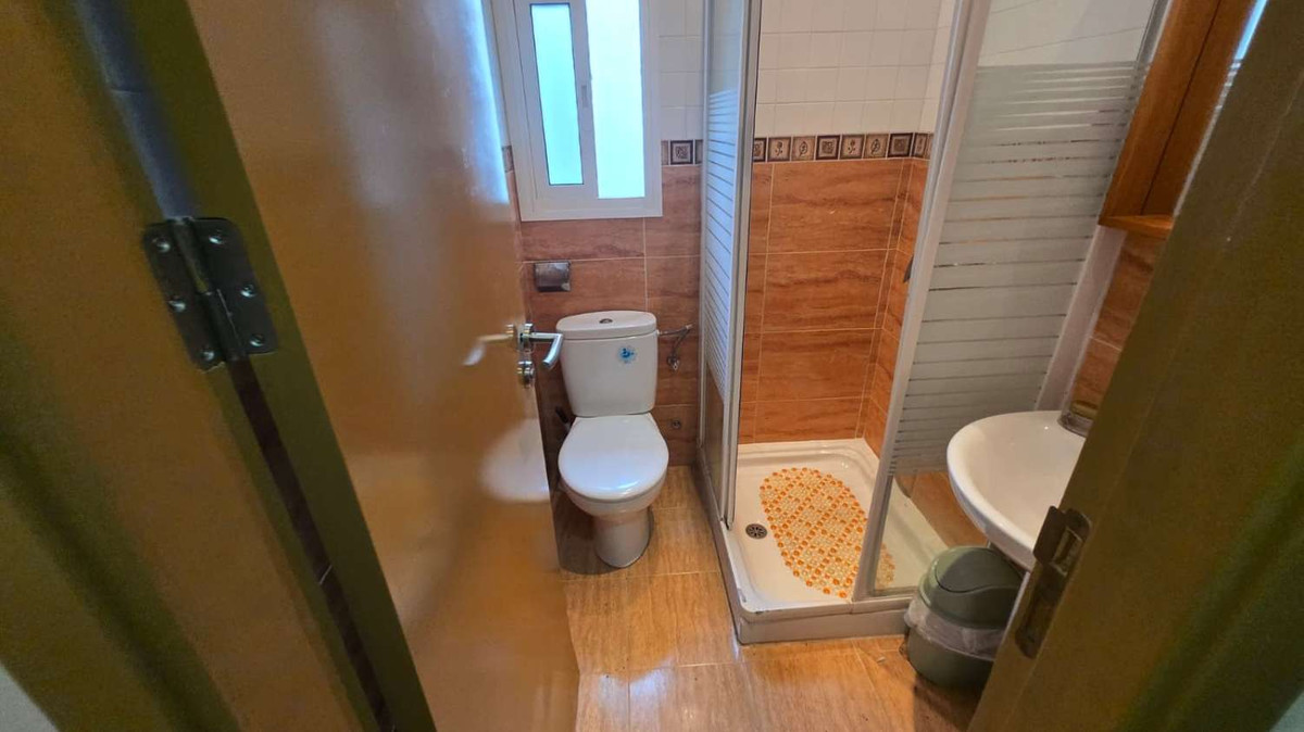 6 Bed Townhouse for sale in Alhaurín De La Torre Costa Del Sol, Málaga, Spain