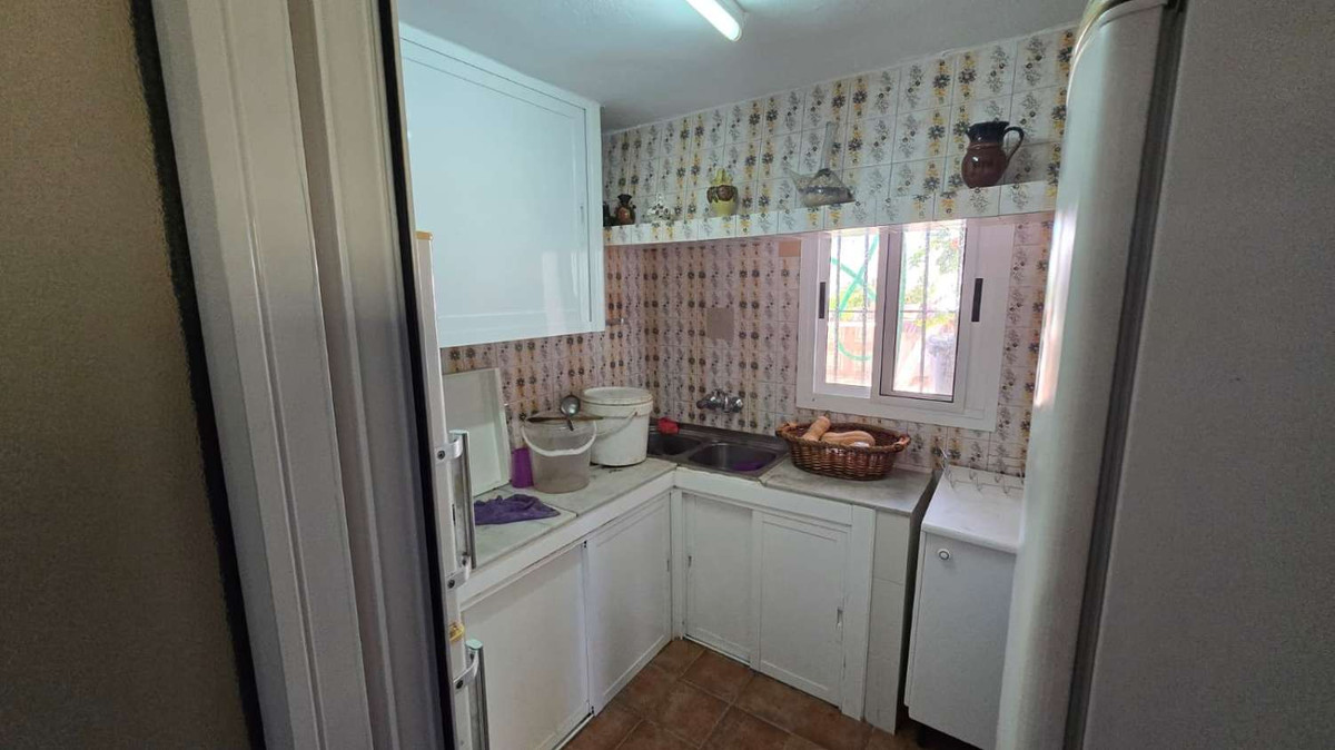 6 Bed Townhouse for sale in Alhaurín De La Torre Costa Del Sol, Málaga, Spain