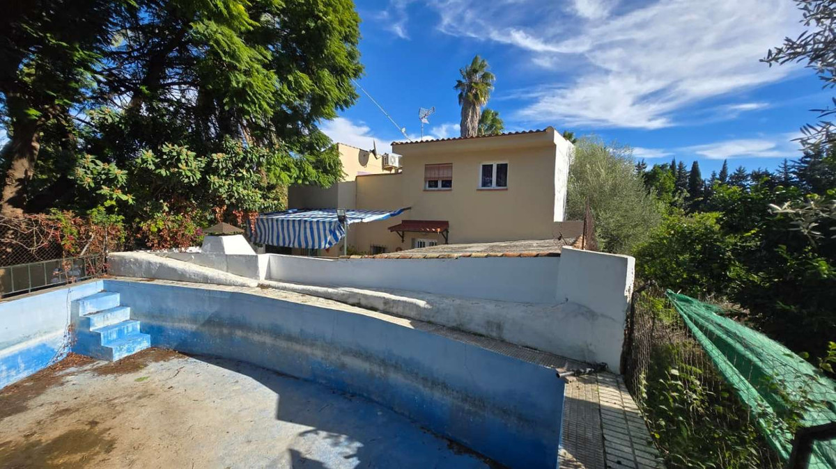 6 Bed Townhouse for sale in Alhaurín De La Torre Costa Del Sol, Málaga, Spain