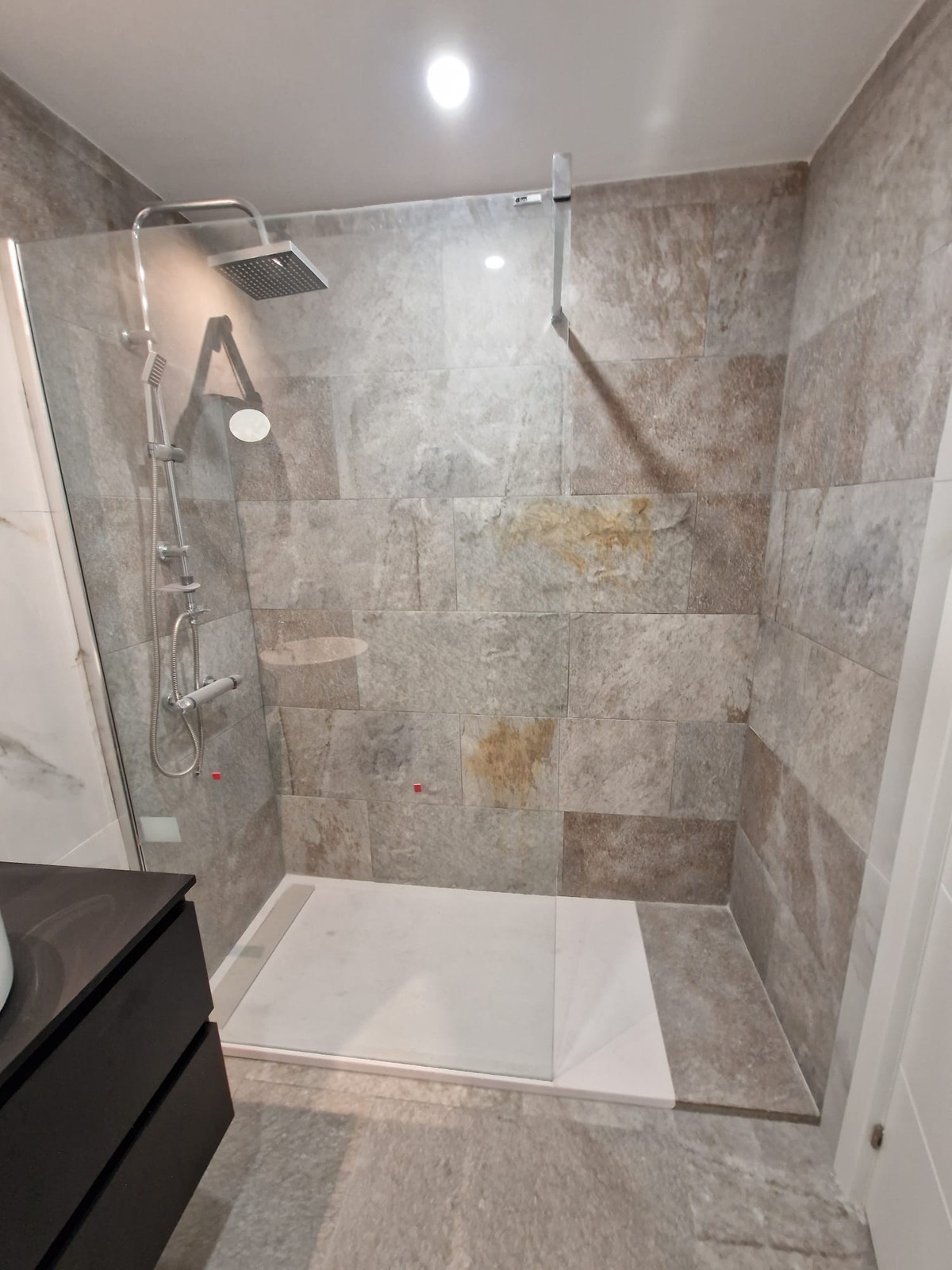 3 Bed Apartment for sale in Estepona Costa Del Sol, Málaga, Spain