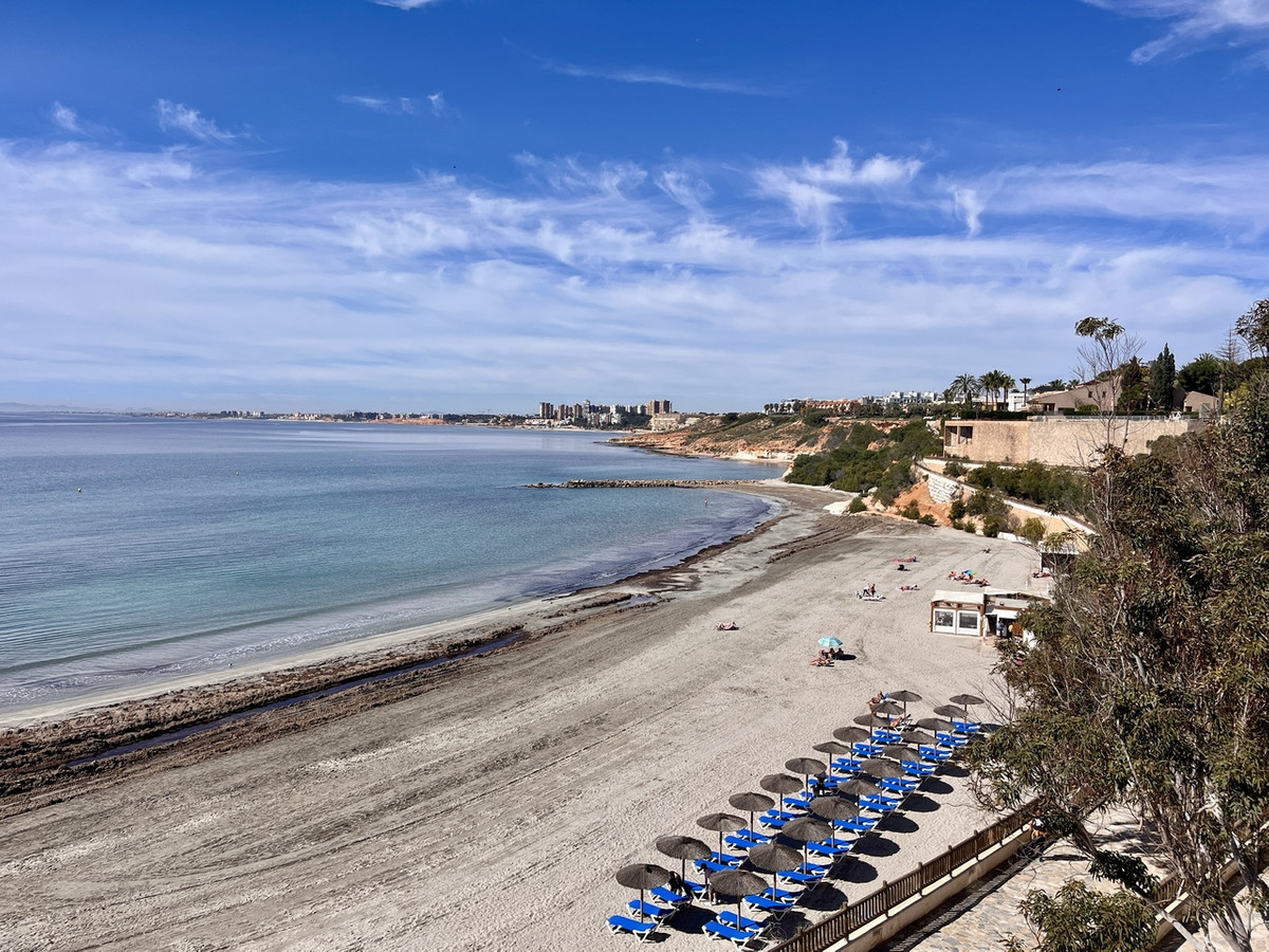 6 Bed Townhouse for sale in Cabo Roig Costa Blanca, Alicante, Spain
