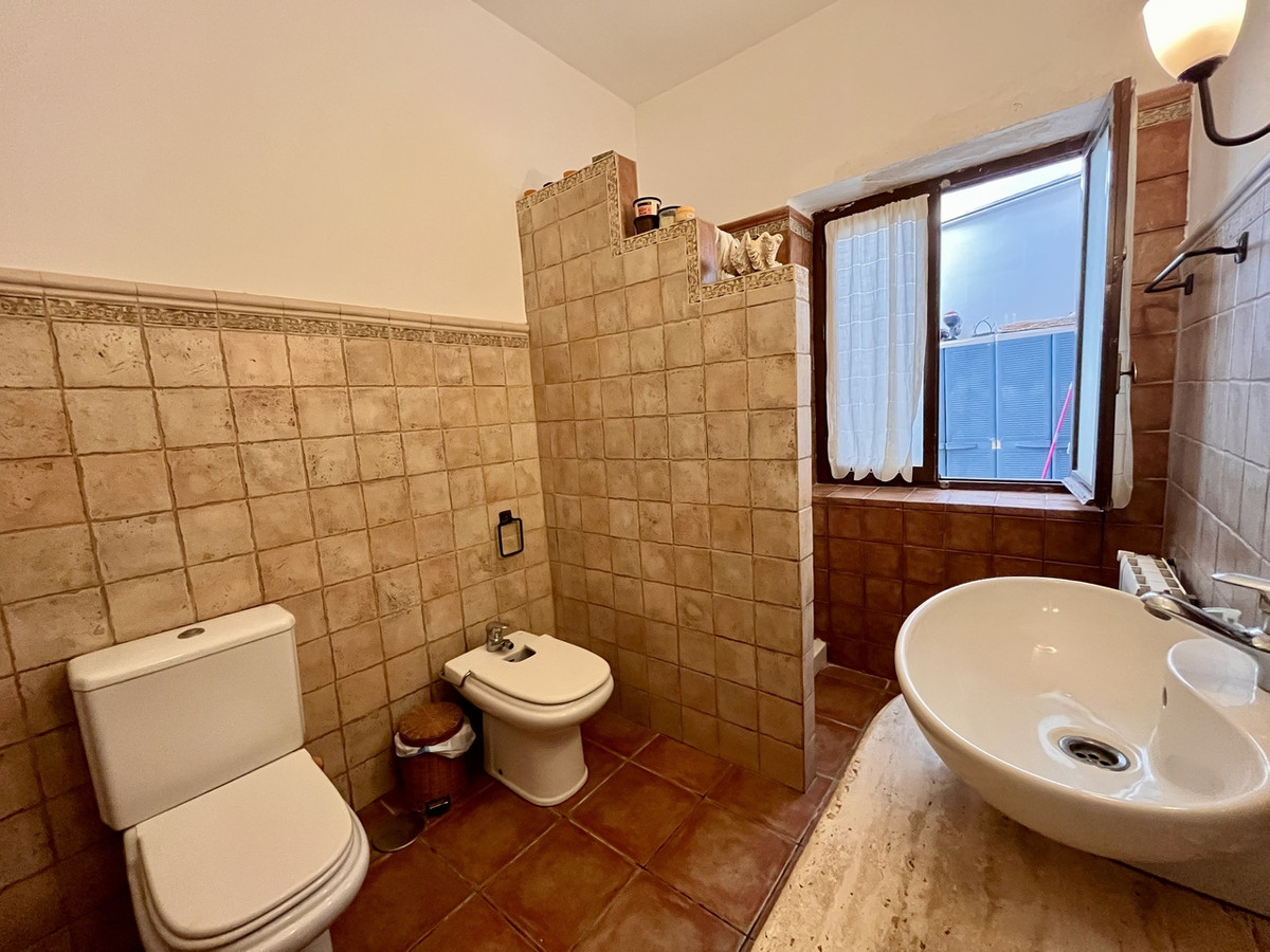 6 Bed Townhouse for sale in Cabo Roig Costa Blanca, Alicante, Spain