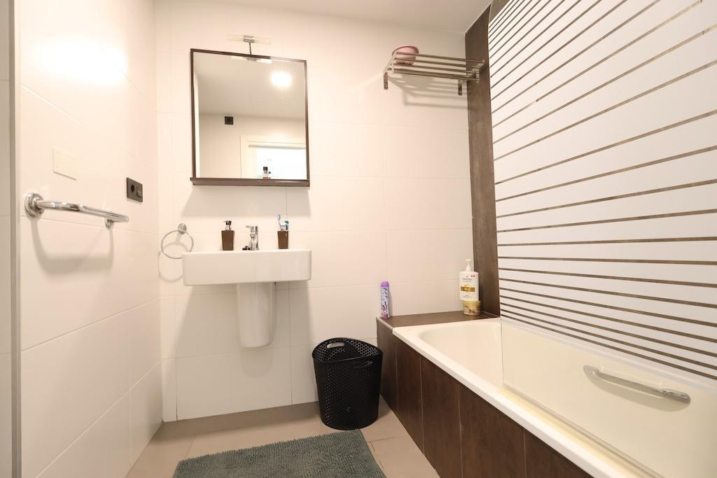 Se vende Bungalow de 2 dormitorios en Costa Blanca, Alicante, España