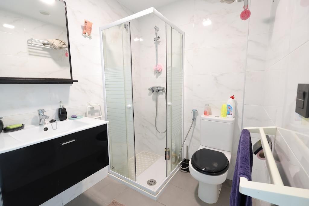 Se vende Bungalow de 2 dormitorios en Costa Blanca, Alicante, España