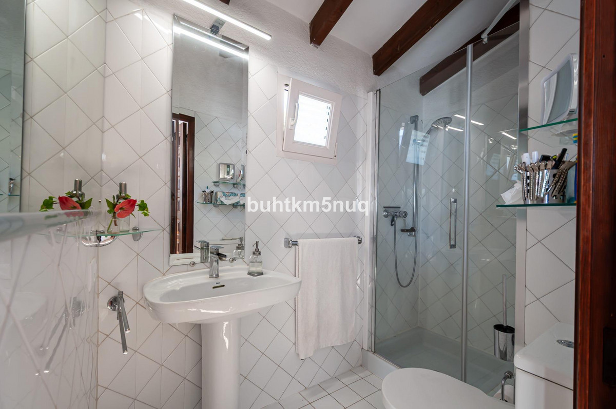 4 Bed Townhouse for sale in Calpe Costa Blanca, Alicante, Spain