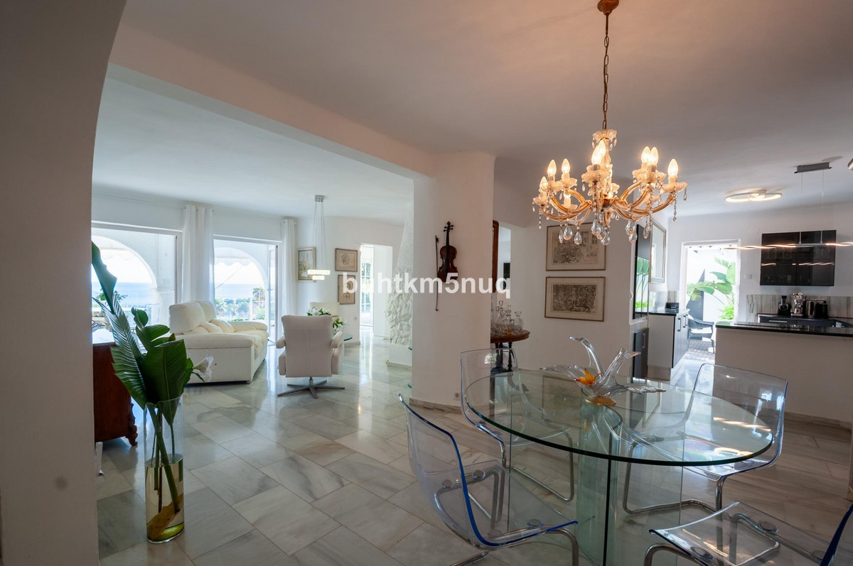 4 Bed Townhouse for sale in Calpe Costa Blanca, Alicante, Spain