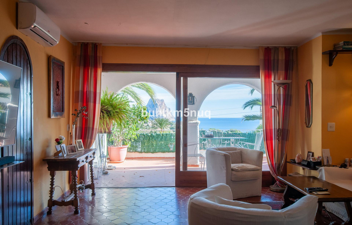 4 Bed Townhouse for sale in Calpe Costa Blanca, Alicante, Spain
