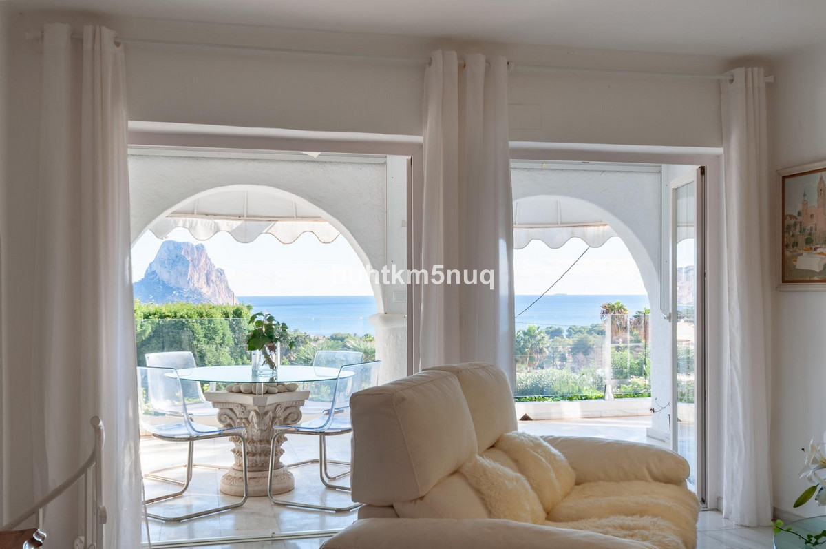4 Bed Townhouse for sale in Calpe Costa Blanca, Alicante, Spain