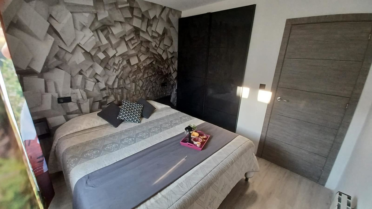 Se vende Apartamento en Planta Última de 3 dormitorios en Costa Blanca, Alicante, España