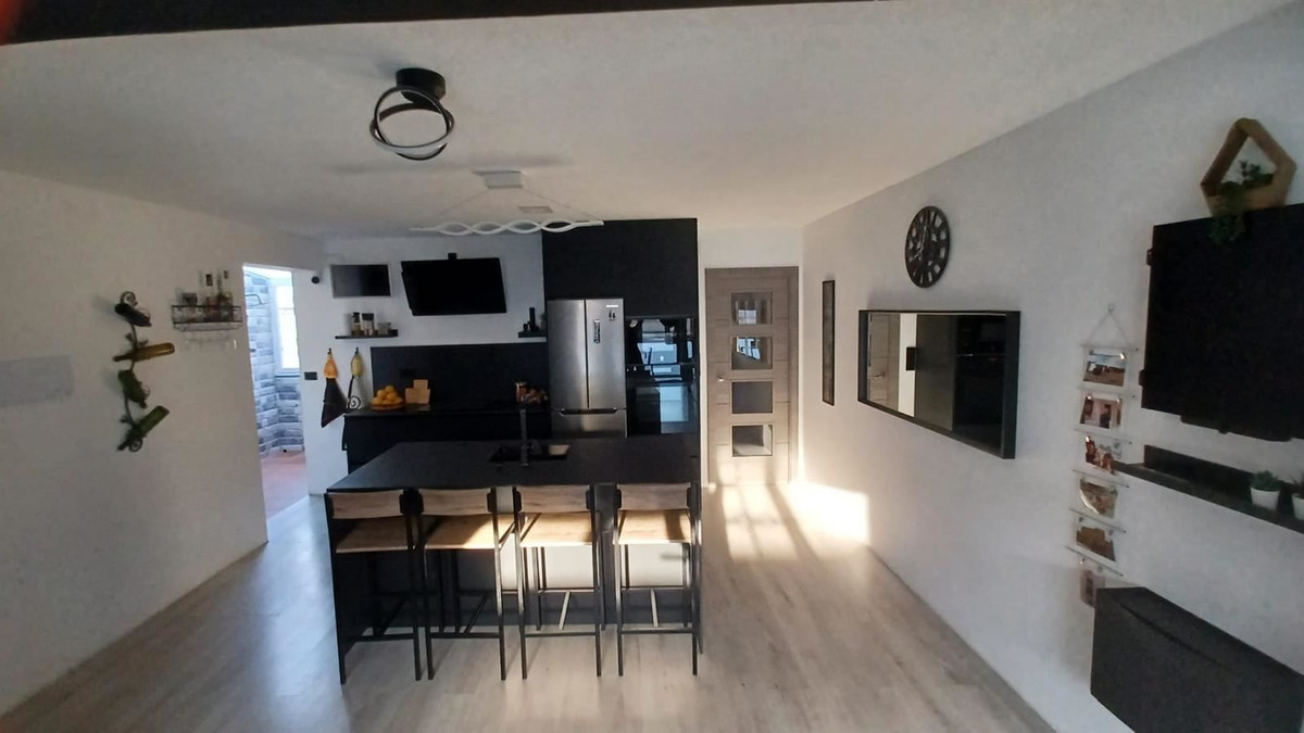 Se vende Apartamento en Planta Última de 3 dormitorios en Costa Blanca, Alicante, España