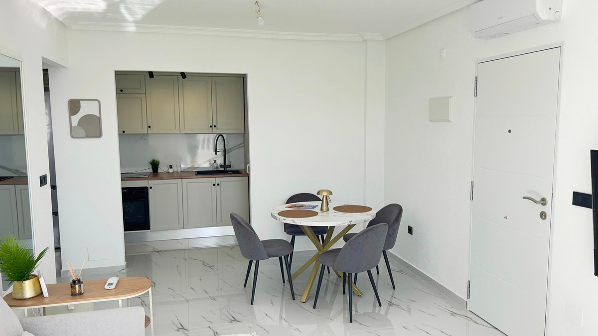 Se vende Adosada de 1 dormitorios en Costa Blanca, Alicante, España