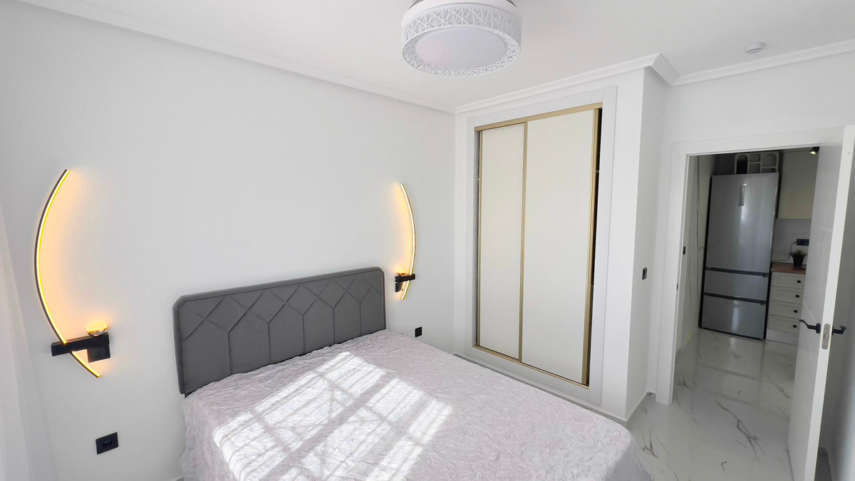 Se vende Adosada de 1 dormitorios en Costa Blanca, Alicante, España