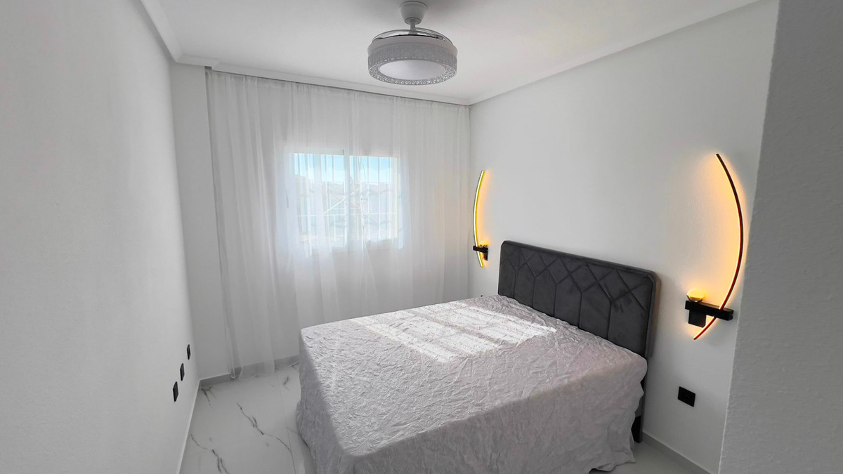 Se vende Adosada de 1 dormitorios en Costa Blanca, Alicante, España