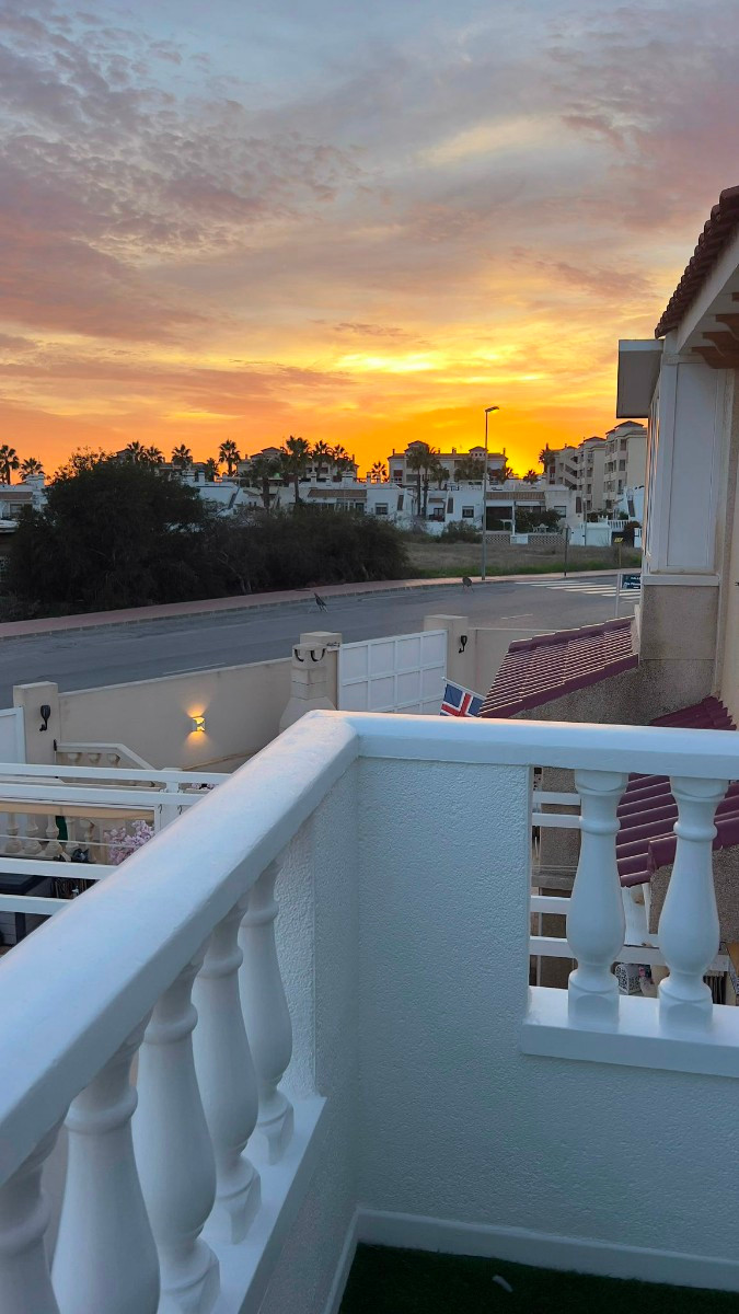 Se vende Adosada de 1 dormitorios en Costa Blanca, Alicante, España