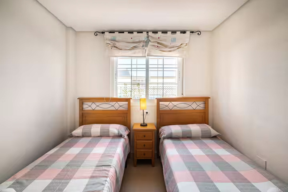 Se vende Apartamento Planta Baja de 2 dormitorios en Costa Blanca, Alicante, España