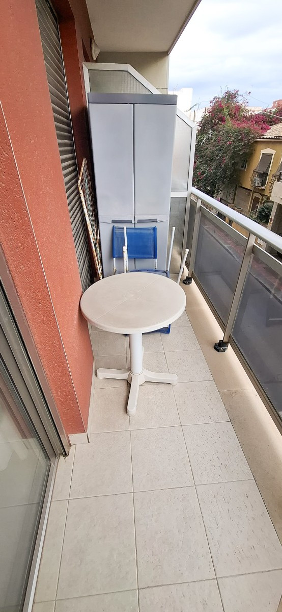 Se vende Apartamento Planta Media de 2 dormitorios en Costa Blanca, Alicante, España