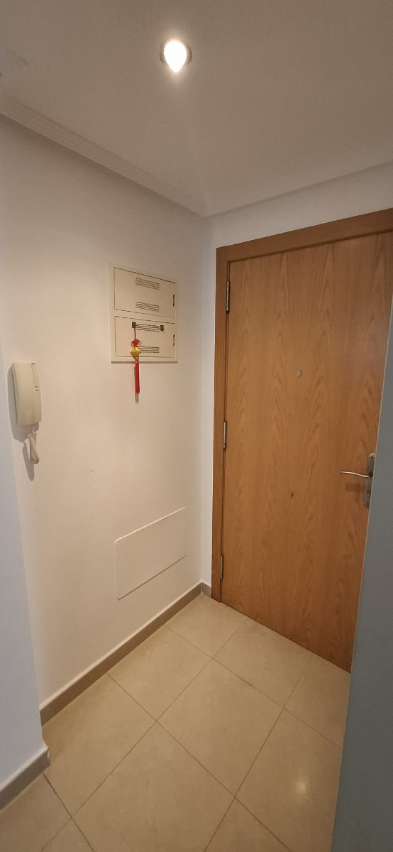 Se vende Apartamento Planta Media de 2 dormitorios en Costa Blanca, Alicante, España