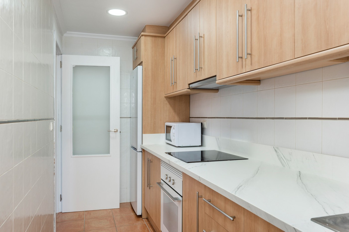 Se vende Apartamento Planta Media de 3 dormitorios en Costa Blanca, Alicante, España