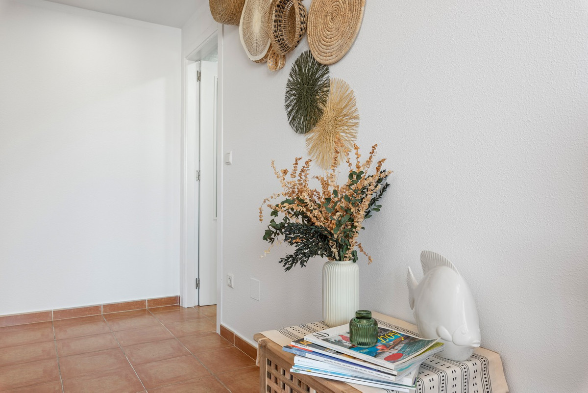 Se vende Apartamento Planta Media de 3 dormitorios en Costa Blanca, Alicante, España