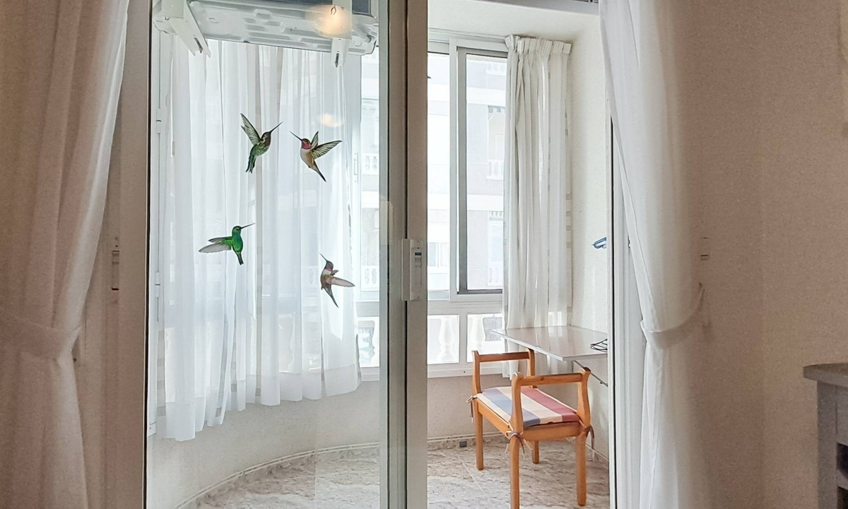 Se vende Apartamento Planta Media de 2 dormitorios en Costa Blanca, Alicante, España