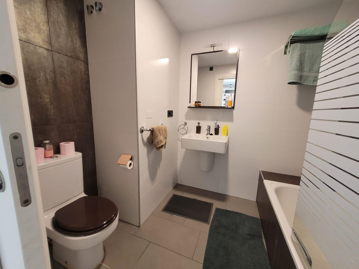 Se vende Bungalow de 2 dormitorios en Costa Blanca, Alicante, España