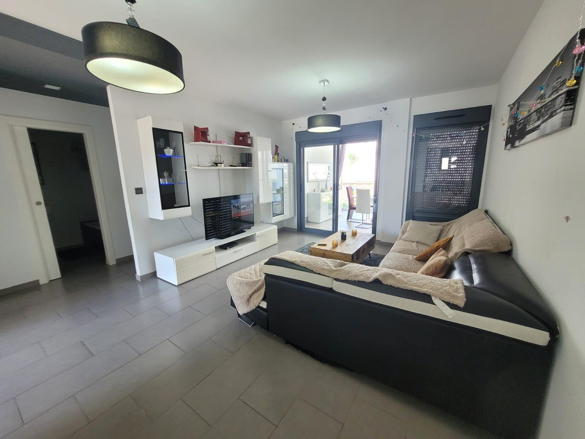 Se vende Bungalow de 2 dormitorios en Costa Blanca, Alicante, España