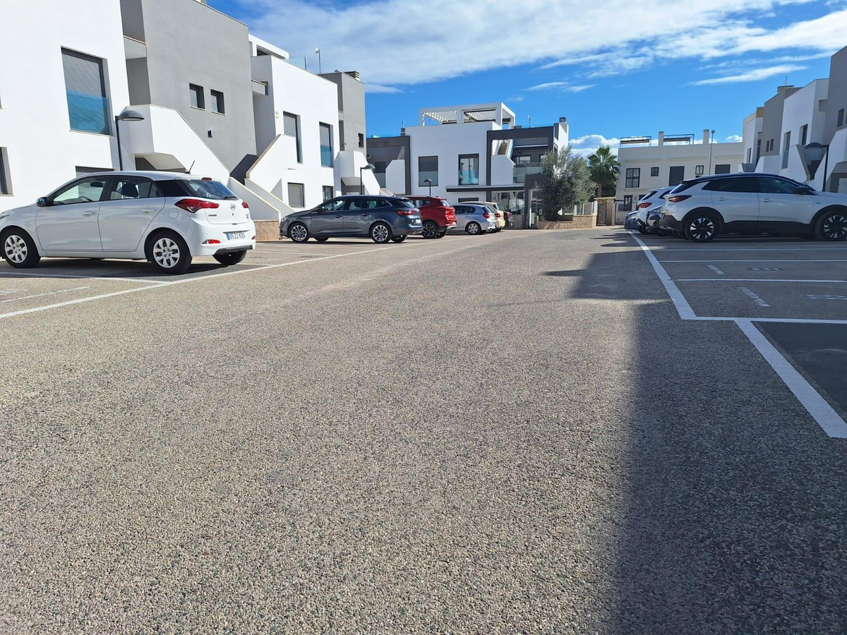 Se vende Bungalow de 2 dormitorios en Costa Blanca, Alicante, España