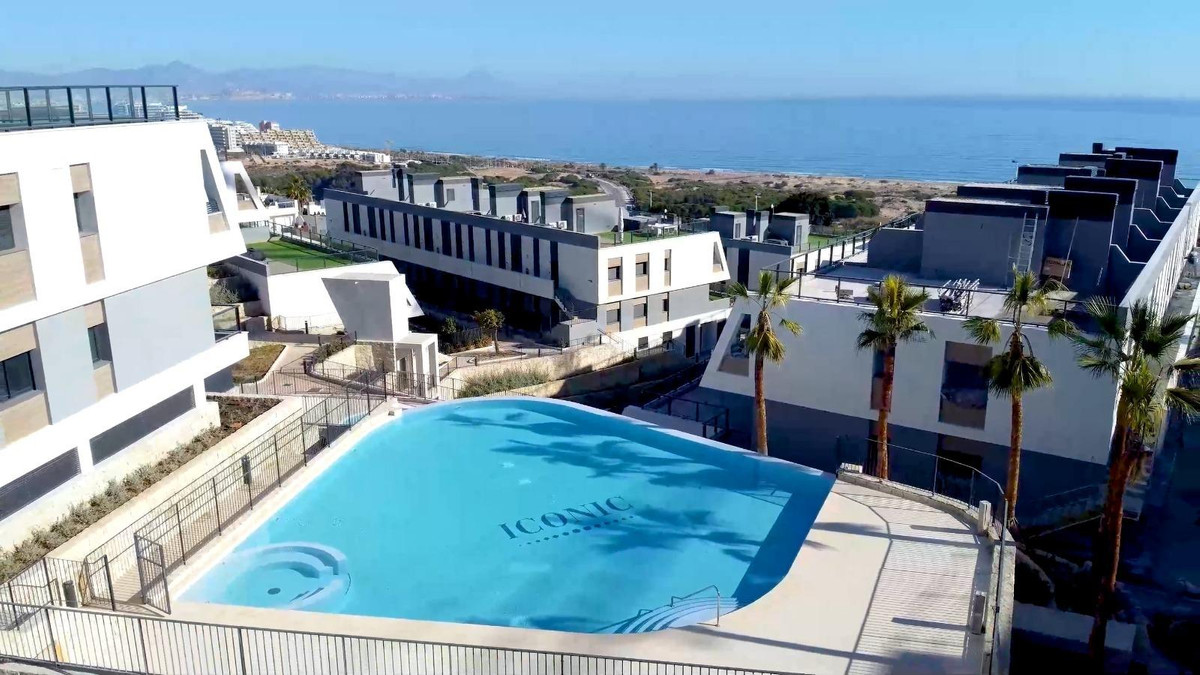 3 Bed Apartment for sale in Gran Alacant Costa Blanca, Alicante, Spain