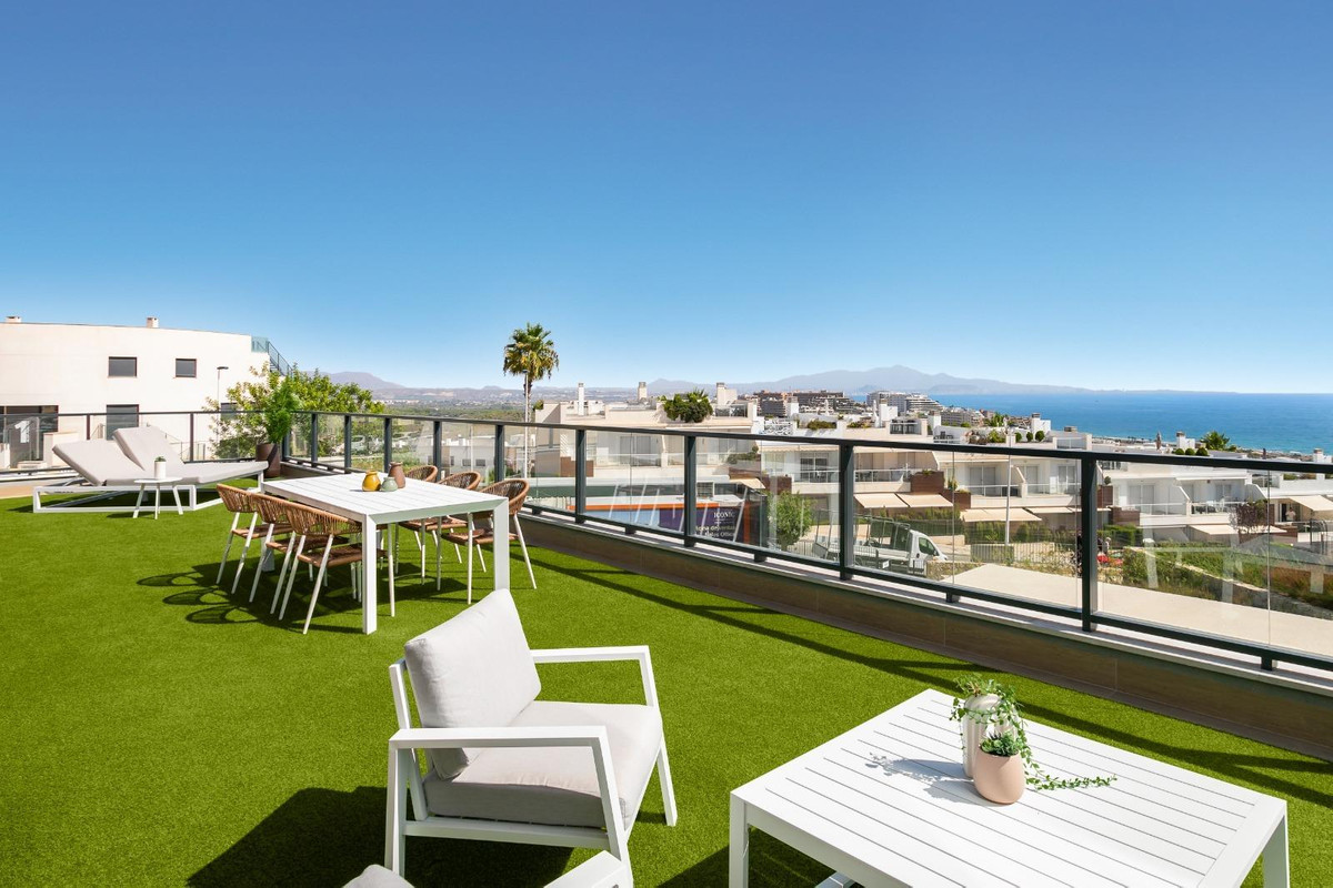 3 Bed Apartment for sale in Gran Alacant Costa Blanca, Alicante, Spain