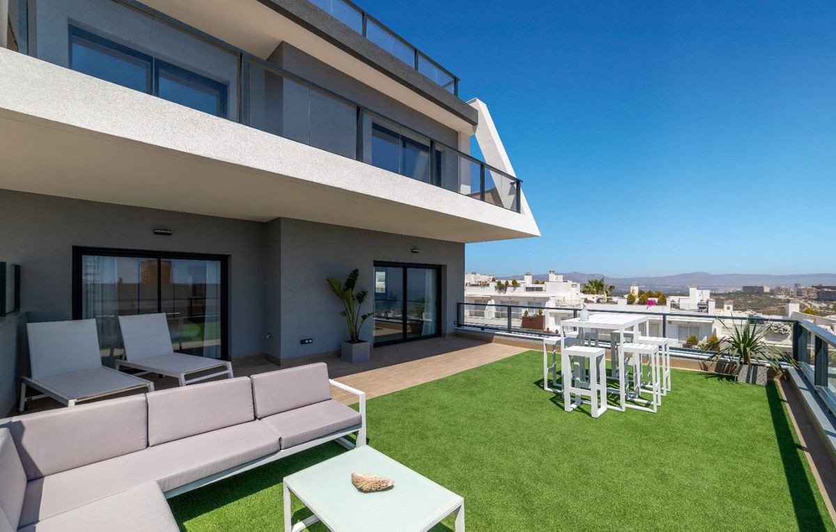 3 Bed Apartment for sale in Gran Alacant Costa Blanca, Alicante, Spain