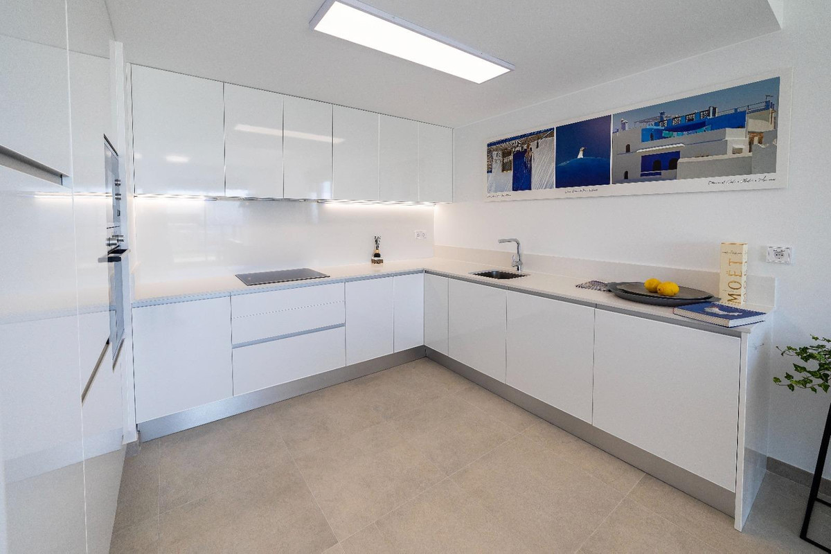 3 Bed Apartment for sale in Gran Alacant Costa Blanca, Alicante, Spain