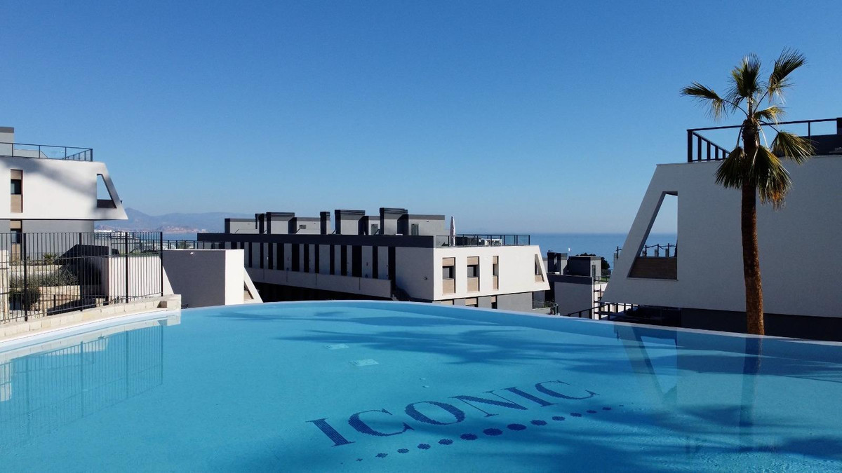 3 Bed Apartment for sale in Gran Alacant Costa Blanca, Alicante, Spain