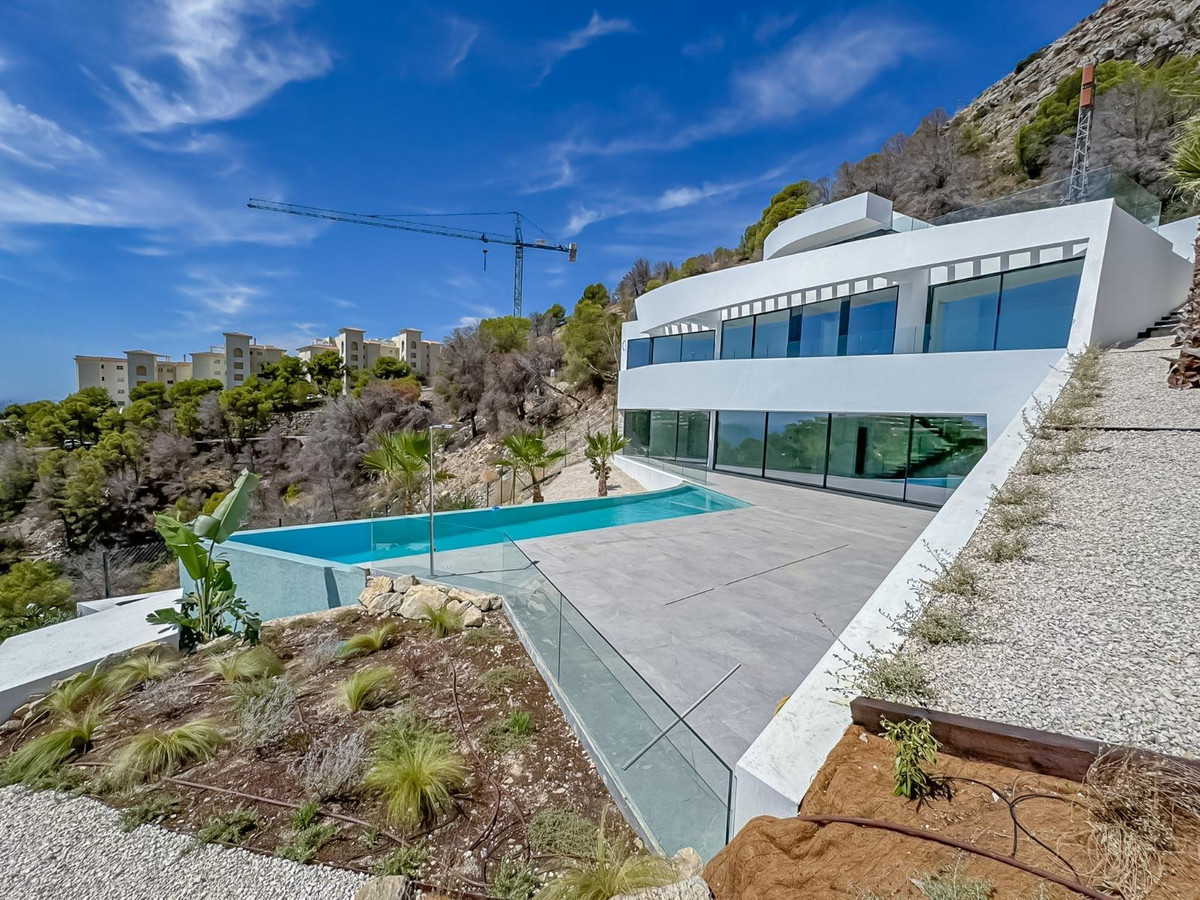 4 Bed Townhouse for sale in Altea Costa Blanca, Alicante, Spain