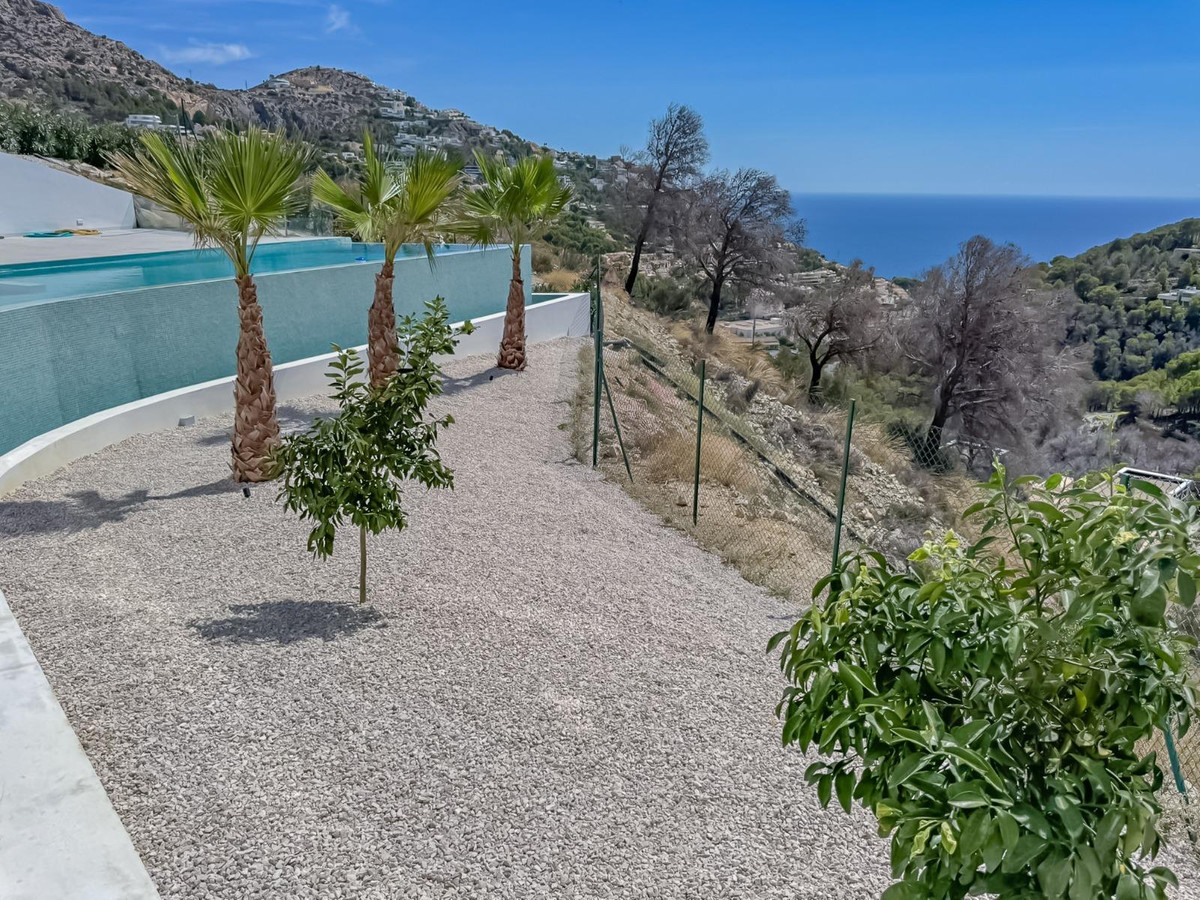 4 Bed Townhouse for sale in Altea Costa Blanca, Alicante, Spain