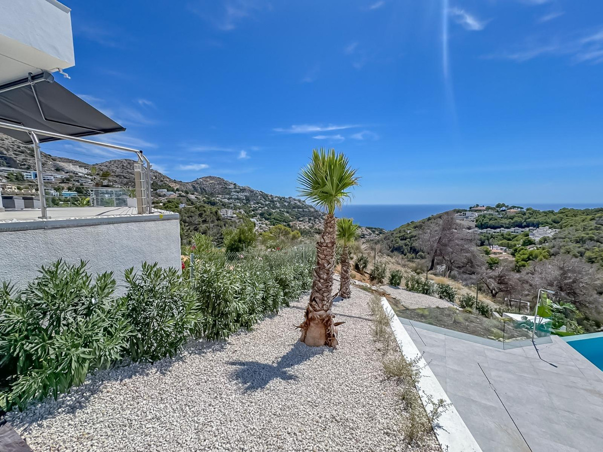 4 Bed Townhouse for sale in Altea Costa Blanca, Alicante, Spain