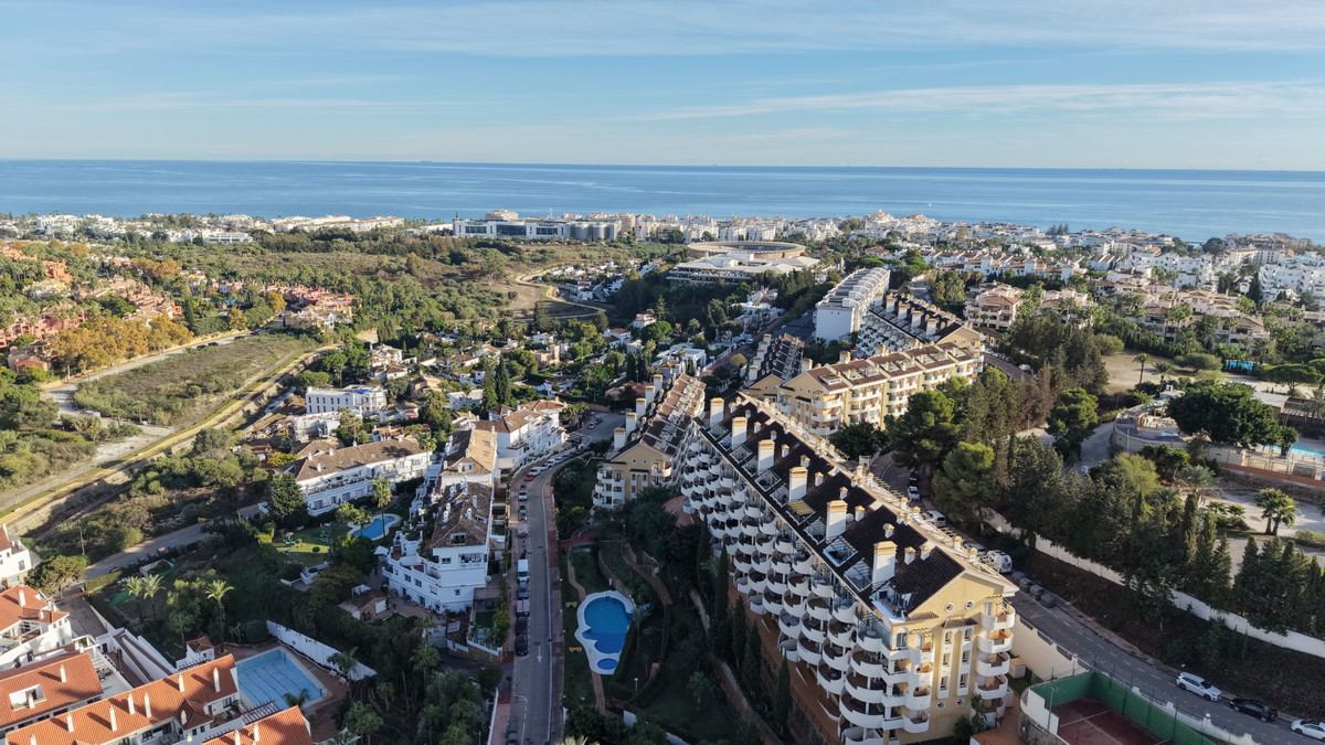 Se vende Apartamento Planta Media de 2 dormitorios en Costa Del Sol, Málaga, España