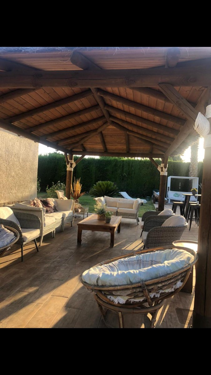 Se vende Villa - Chalet de 4 dormitorios en Costa Blanca, Alicante, España