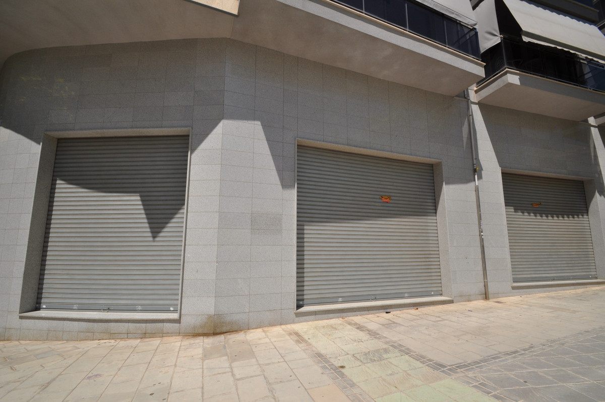 Commercial unit for sale in Elda Costa Blanca, Alicante, Spain