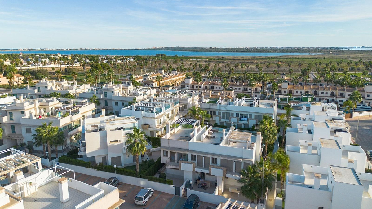 3 Bed Apartment for sale in Ciudad Quesada Costa Blanca, Alicante, Spain
