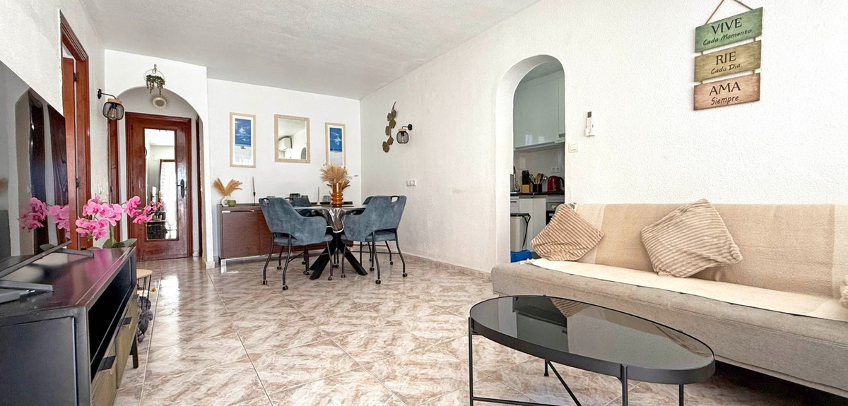 Se vende Apartamento Planta Baja de 2 dormitorios en Costa Blanca, Alicante, España