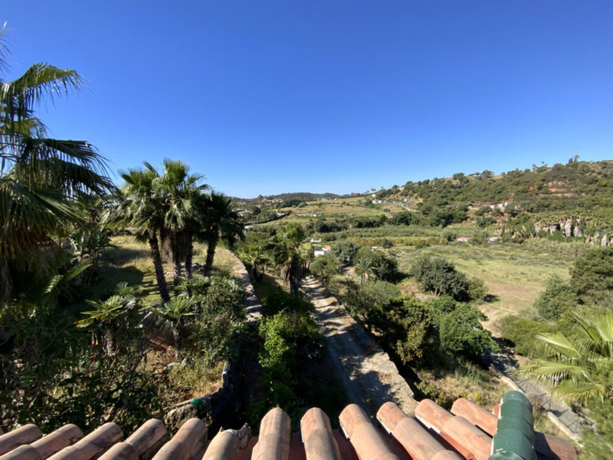 4 Bed Townhouse for sale in New Golden Mile Costa Del Sol, Málaga, Spain