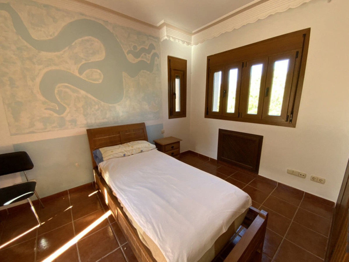 4 Bed Townhouse for sale in New Golden Mile Costa Del Sol, Málaga, Spain