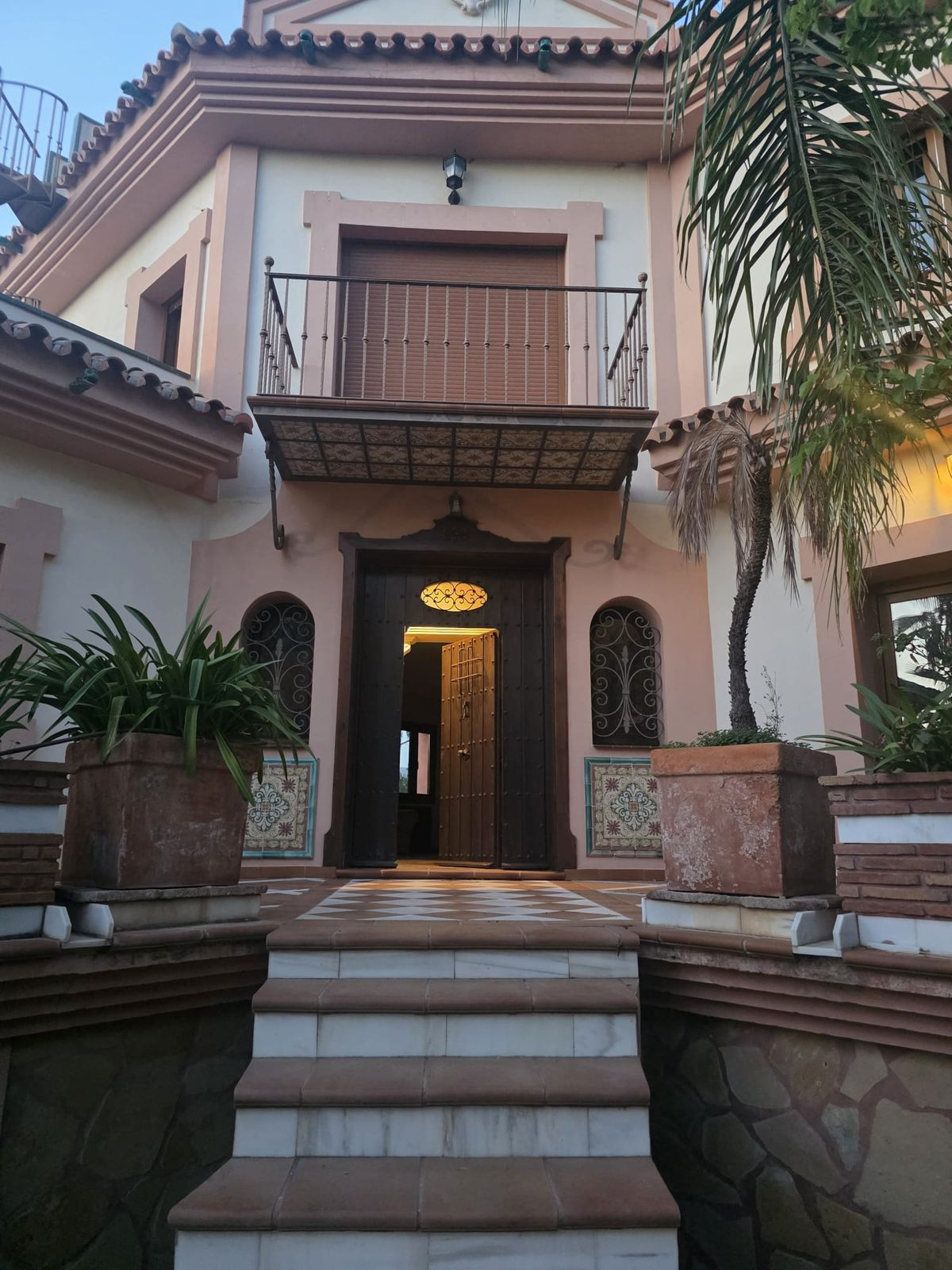 4 Bed Townhouse for sale in New Golden Mile Costa Del Sol, Málaga, Spain