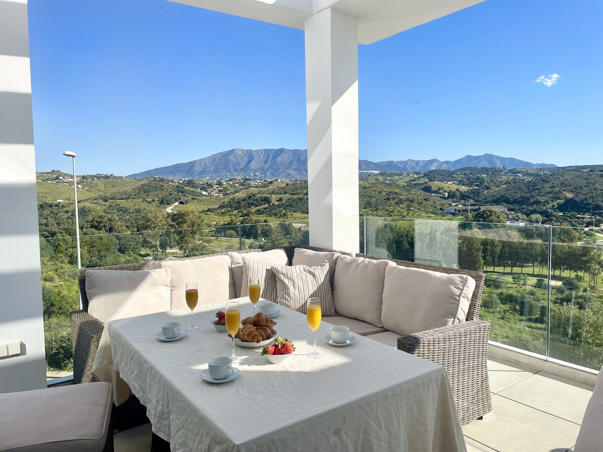 3 Bed Apartment for sale in La Cala De Mijas Costa Del Sol, Málaga, Spain
