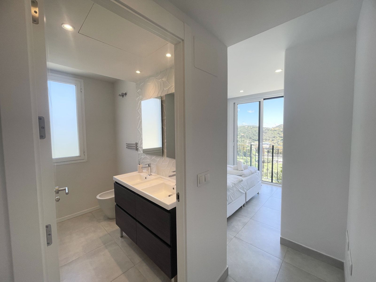 3 Bed Apartment for sale in La Cala De Mijas Costa Del Sol, Málaga, Spain