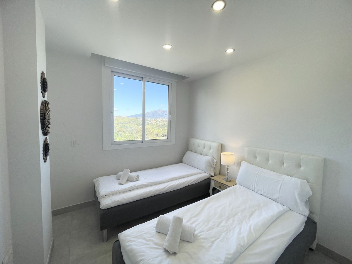 3 Bed Apartment for sale in La Cala De Mijas Costa Del Sol, Málaga, Spain