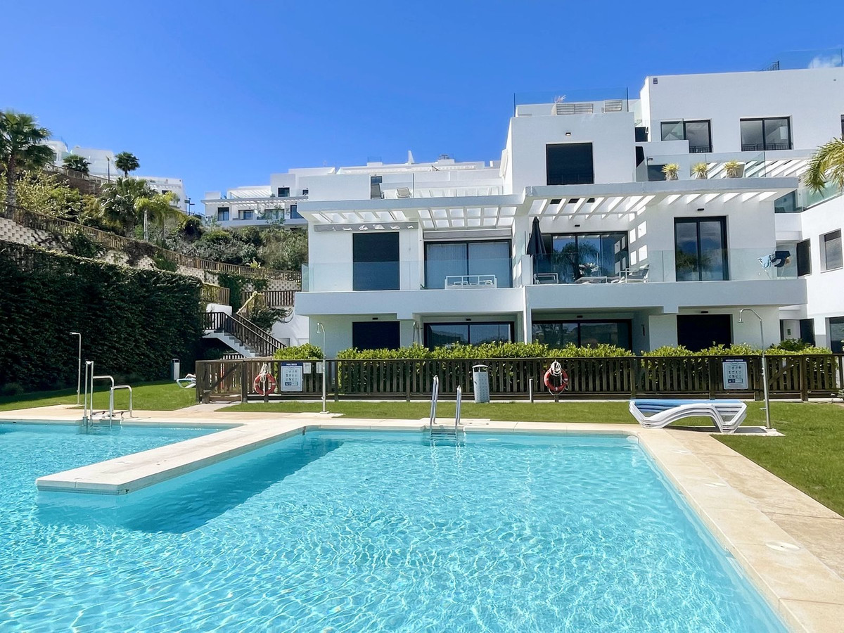3 Bed Apartment for sale in La Cala De Mijas Costa Del Sol, Málaga, Spain